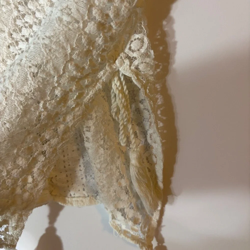 GB Girls Ivory Cotton Lace‎ Poncho Top with Tassels Size 5 Boho Festival